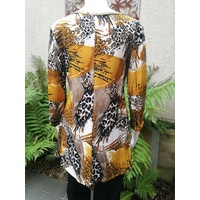 Domchi High Low Top