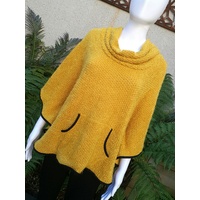 Domchi Lightweight Puncho in Furry Fabric