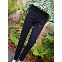 Vassalli Slim Leg Pull On In Denim