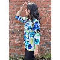 Domchi 3/4 Sleeve Tunic in Blue/White Floral Print