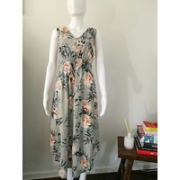 Jump Sleeveless Wild Rose Dress