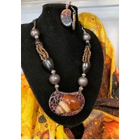 Selrah Lightweight Wooden Jewellery Set  - Beauty