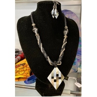 Selrah Lightweight Wooden Jewellery Set  - Chelsea