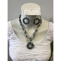 Selrah- Stone age necklace and earring set
