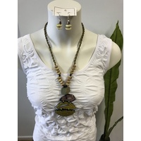 Selrah- Golden Marble necklace and earring set