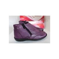 Cabello Purple Crinkle Boot